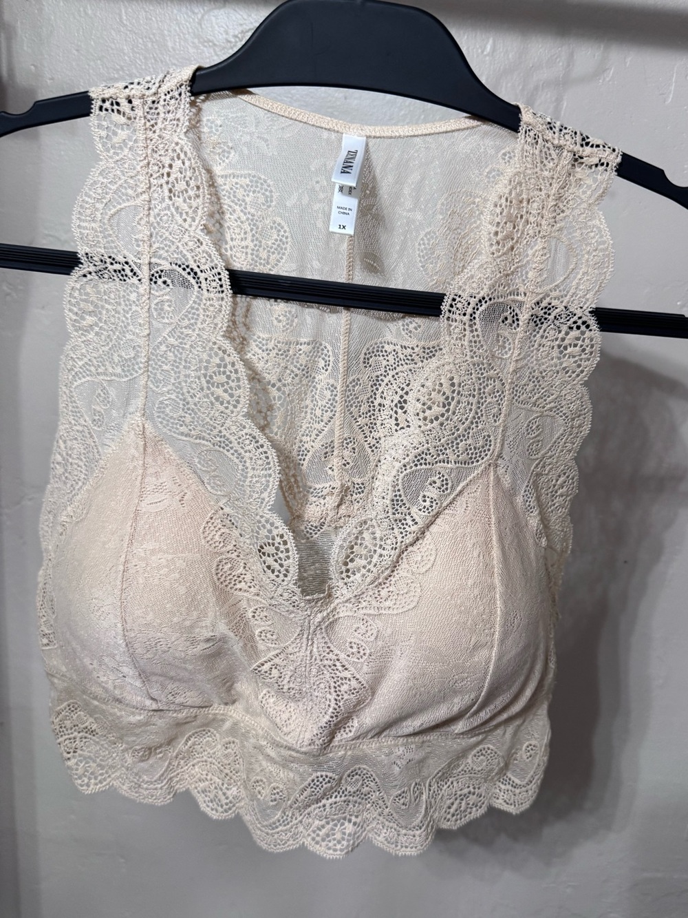 Racerback Lace Bralette in Light Cream - Picture 10 of 10
